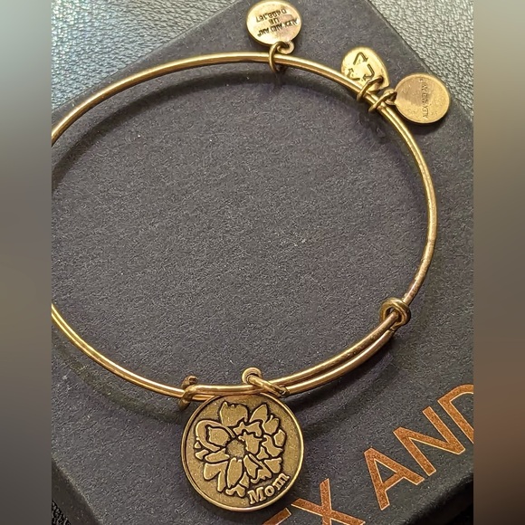 Alex and Ani Jewelry - *RETIRED RARE* ALEX AND ANI MOTHER’S DAY MOM ENERGY CHARM BRACELET